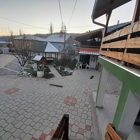 Guest House Vila Banjica Pirot Exterior photo