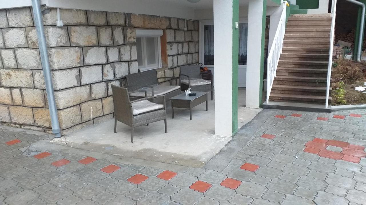 Guest House Vila Banjica Pirot Exterior photo